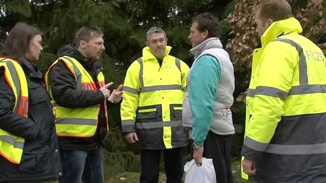 Sind Begleithunde in öffentlichen Schwimmbädern erlaubt?